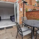 Linhill Guest House