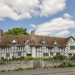 Coach House Mews