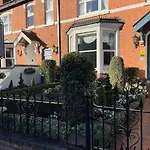 Twelfth Night Guesthouse