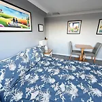 Avoncot Guest House