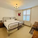 Luna Cottage - Grove Road Cottages