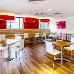 Travelodge Stratford Upon Avon