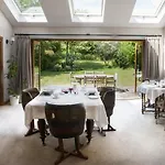 Larkrise Cottage Bed And Breakfast