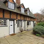 One Masons Court