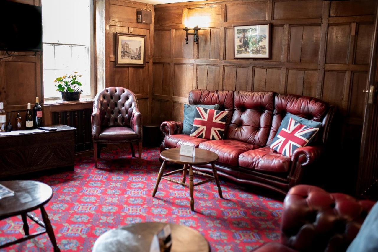 Karma Salford Hall Hotel 4*