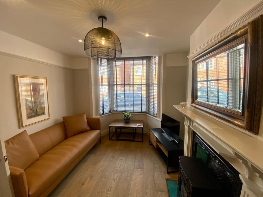Sl - Fabulous 2 Bed Character Close To Town Holiday home *