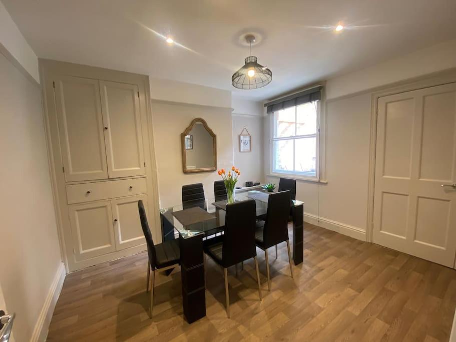 Holiday home Sl - Fabulous 2 Bed Character Close To Town Stratford-upon-Avon