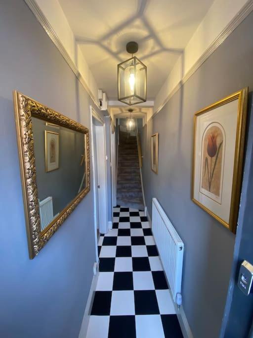 Sl - Fabulous 2 Bed Character Close To Town Stratford-upon-Avon