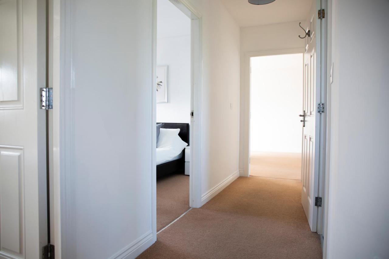 Apartment Superb In Upon Avon With Free Parking & Wi-fi Stratford-upon-Avon