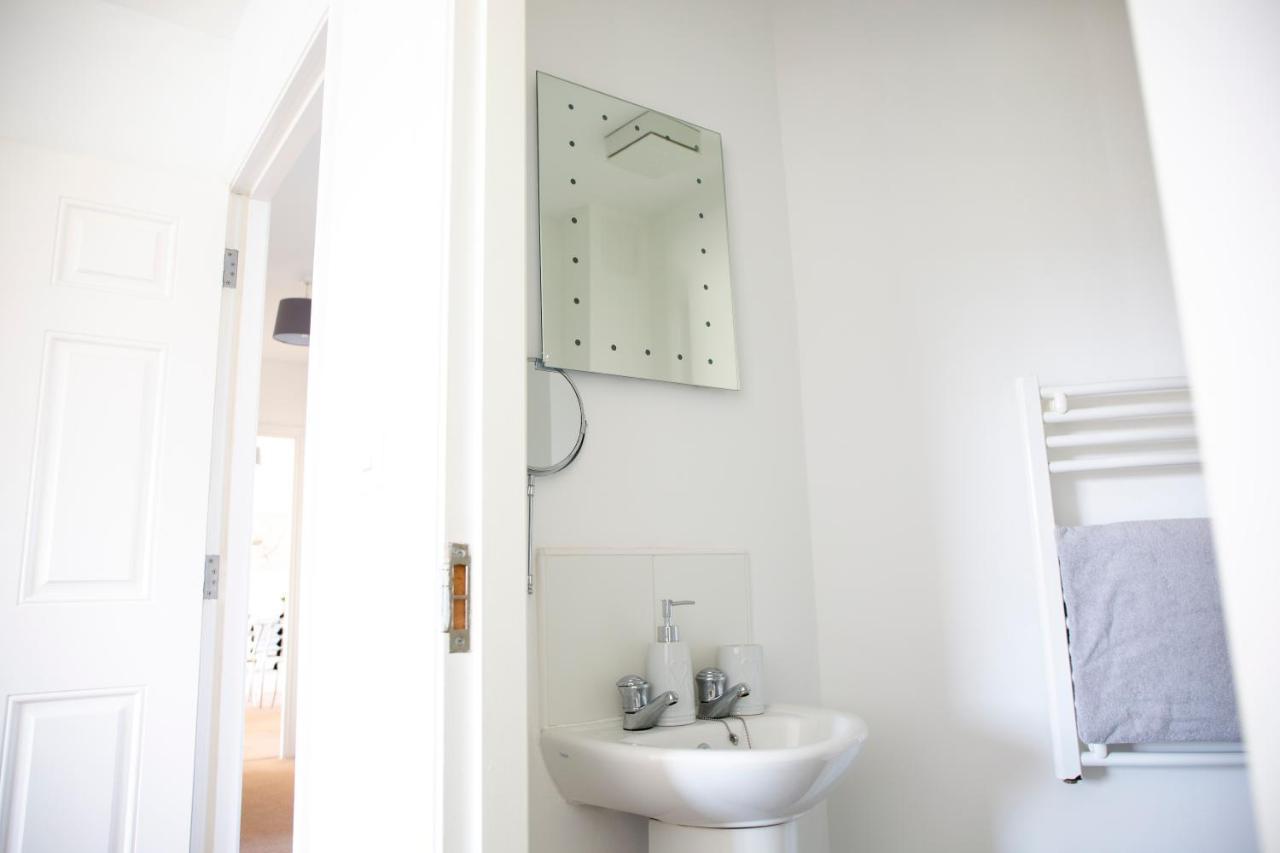 Apartment Superb In Upon Avon With Free Parking & Wi-fi Stratford-upon-Avon