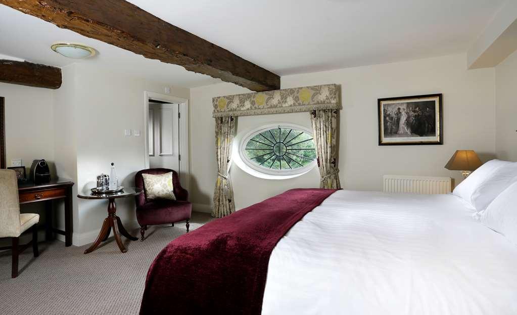 Macdonald Alveston Manor & 4* Stratford-upon-Avon