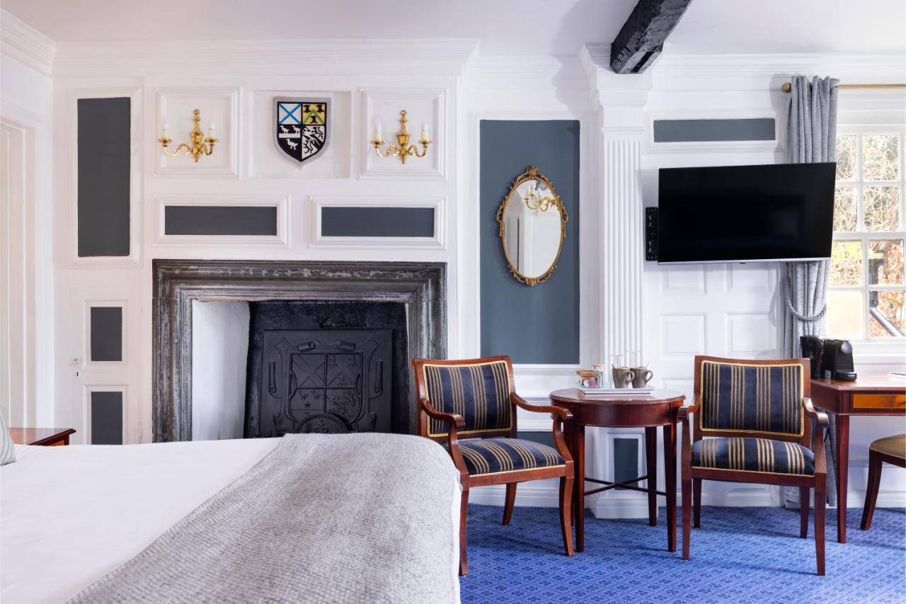 Hotel Karma Salford Hall 4*
