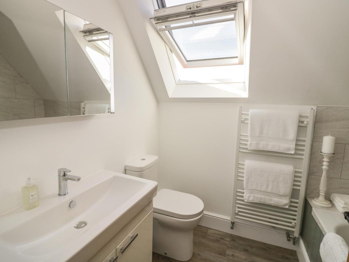 Coach House Mews *