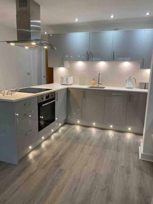 Luxury Town Centre Walking Distance To Rsc Theatre *