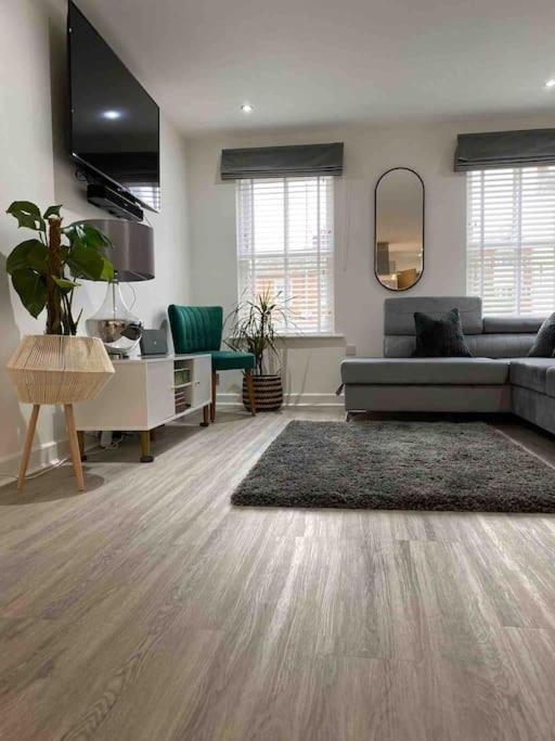 Luxury Town Centre Walking Distance To Rsc Theatre *