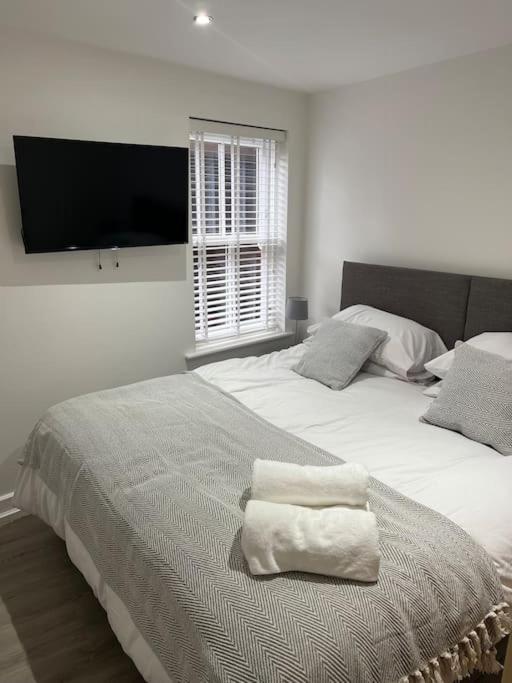 Apartment Luxury Town Centre Walking Distance To Rsc Theatre *