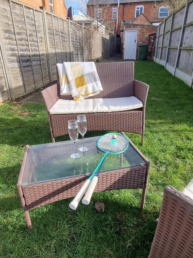 5 Minutes Walk To River And Town Centre Holiday home Stratford-upon-Avon
