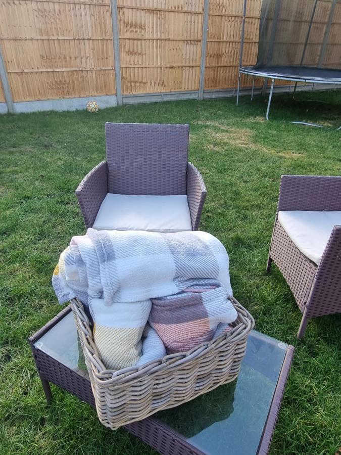 Holiday home 5 Minutes Walk To River And Town Centre *