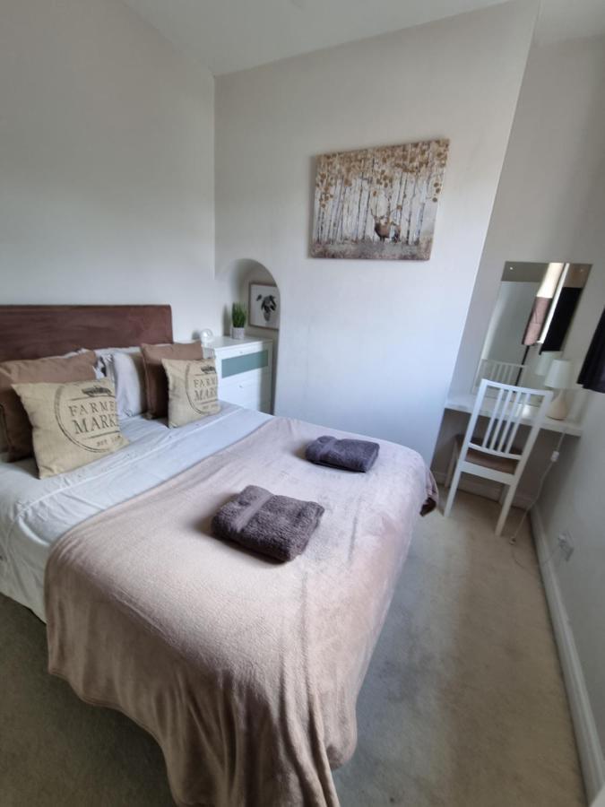 Holiday home 5 Minutes Walk To River And Town Centre