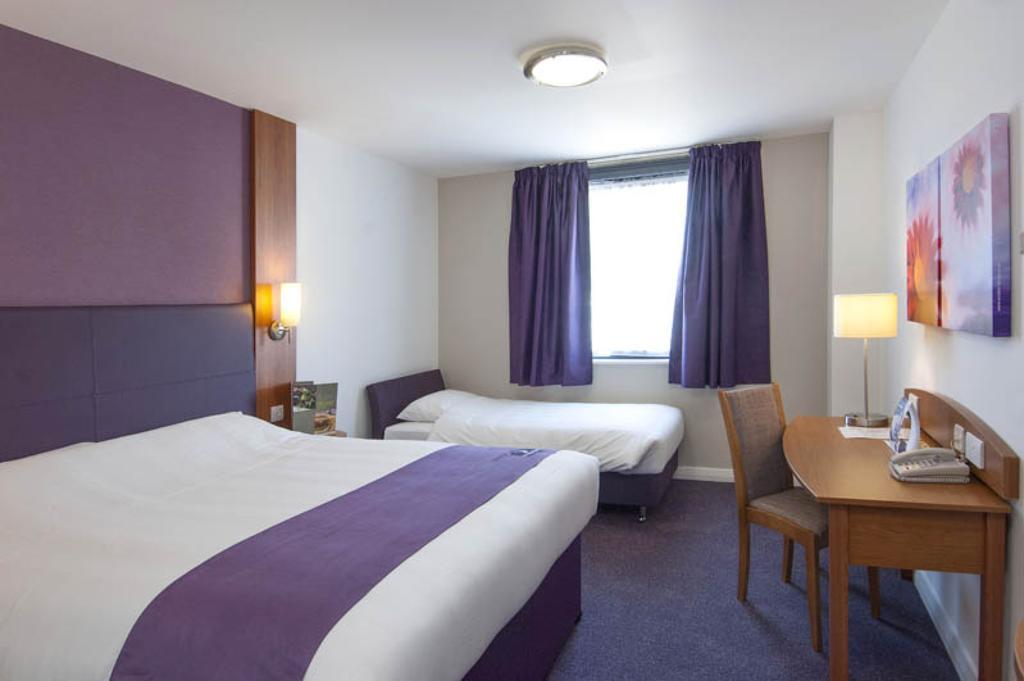 Premier Stratford- Upon- Avon