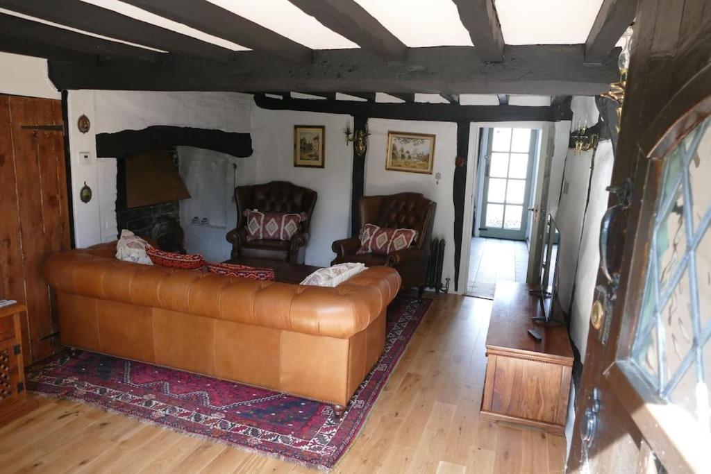 Old In Upon Avon