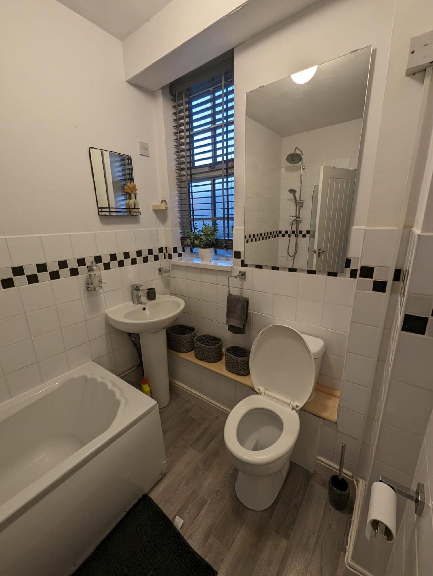 Avon's Rest Apartment