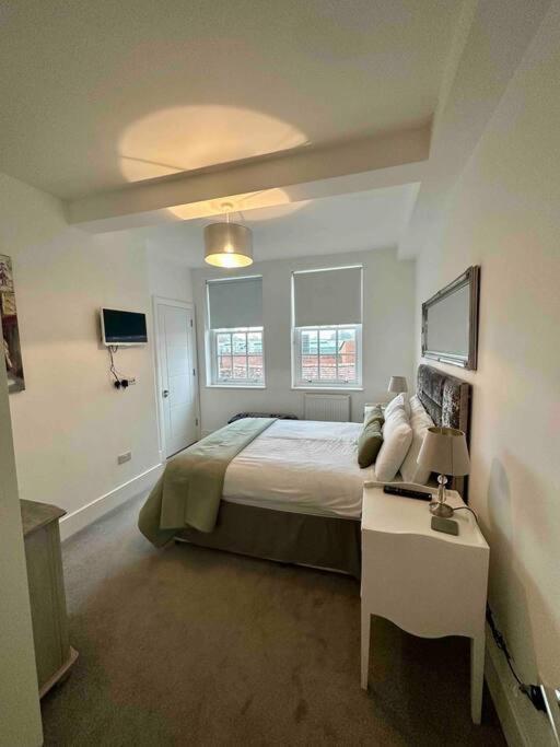 Apartment Cc *