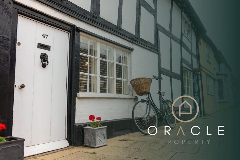 Rother Street By Oracle Holiday home