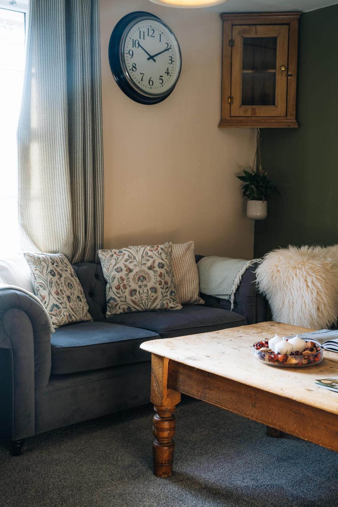 Apartment The Hideaway - Upon Avon - - Free Offstreet Parking - 2 Bedroom Luxury