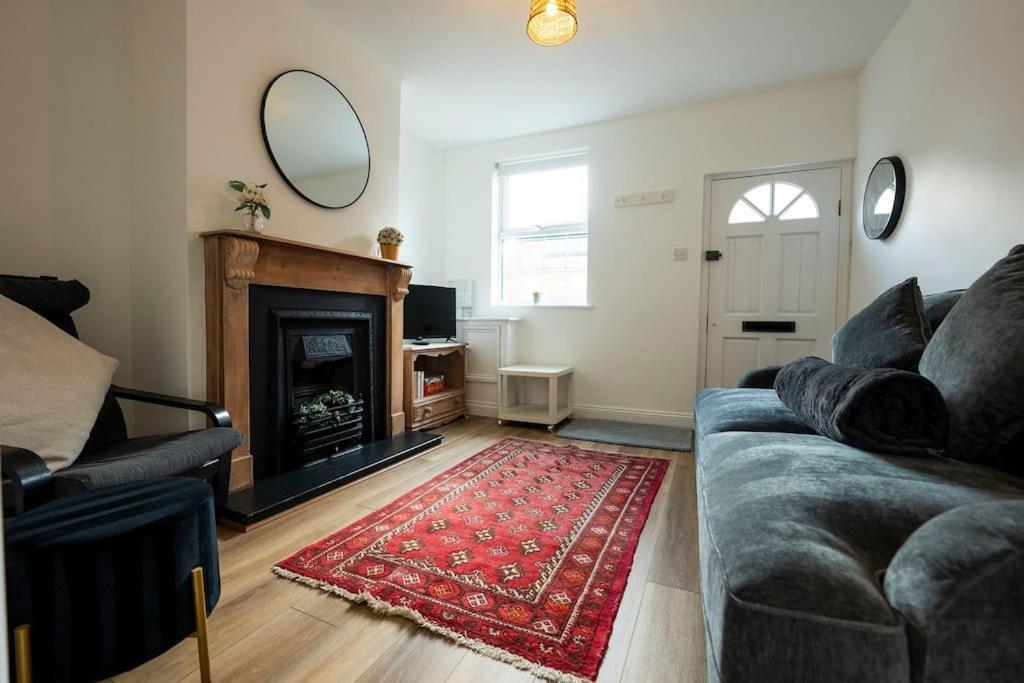 Cosy 2-bedroom Townhouse - Free Parking Casa de férias *