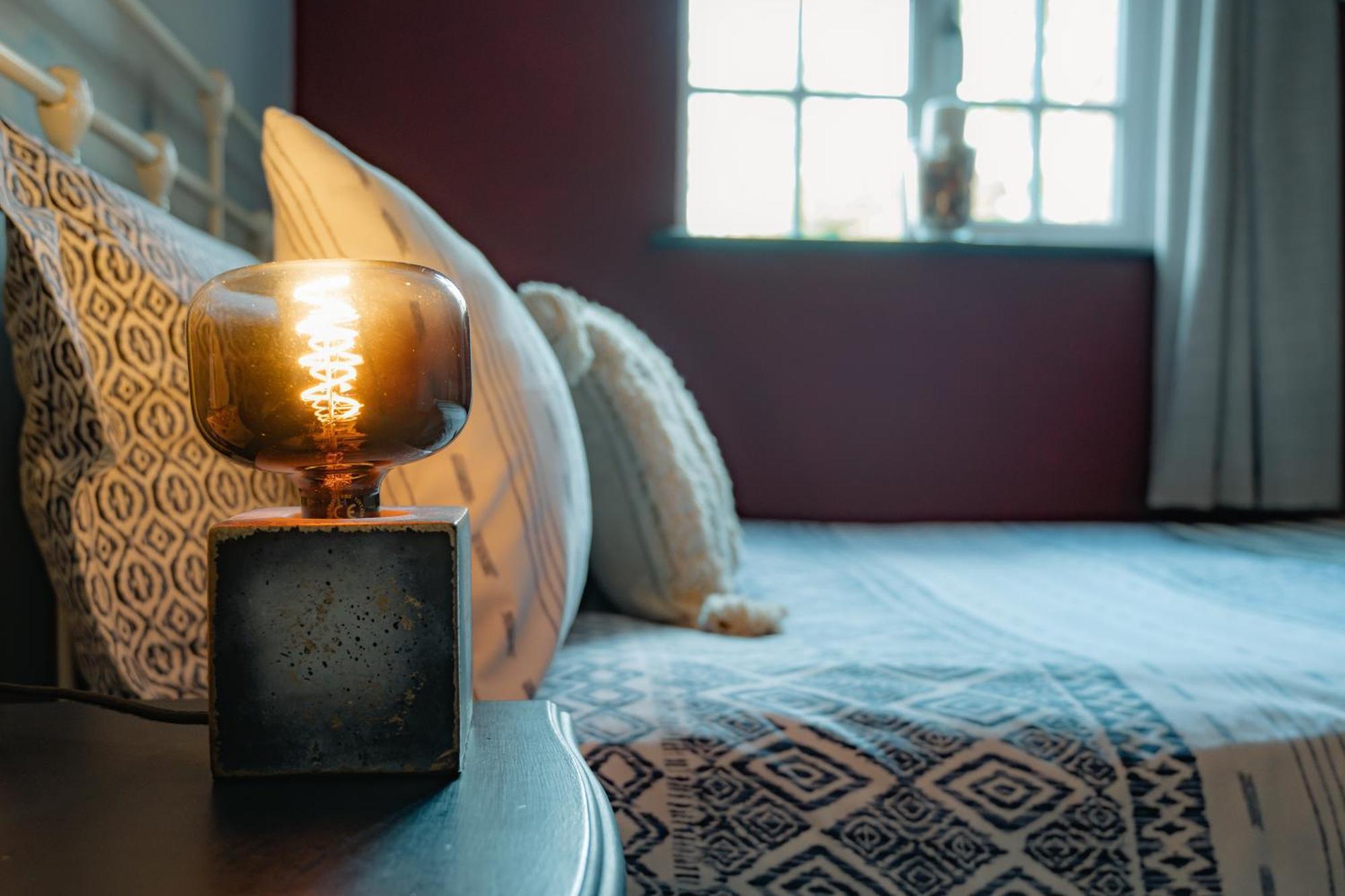 Apartment The Bolt Hole - Upon Avon - - Free Offstreet Parking *