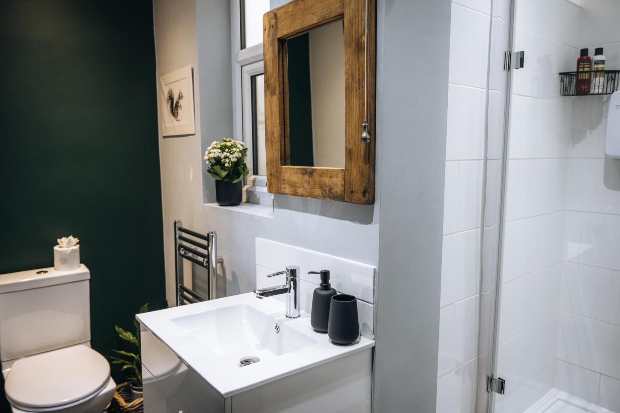 The Bolt Hole - Upon Avon - - Free Offstreet Parking Stratford-upon-Avon