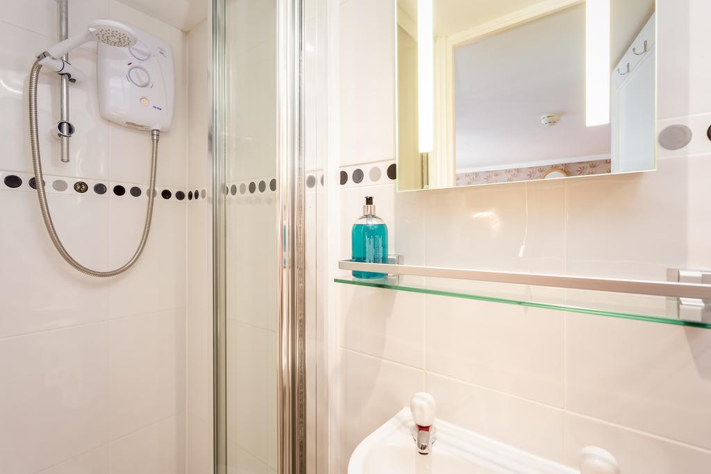 Arden Park Ensuite