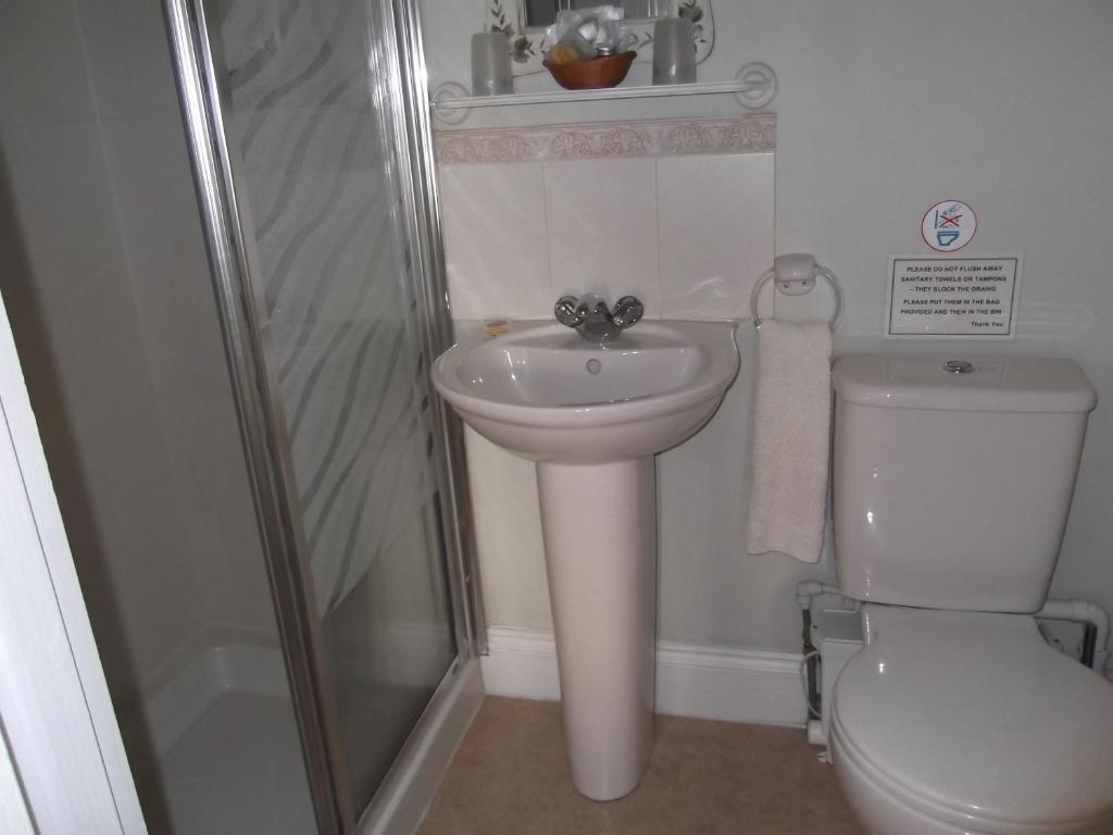 Courtland Guest house 4*