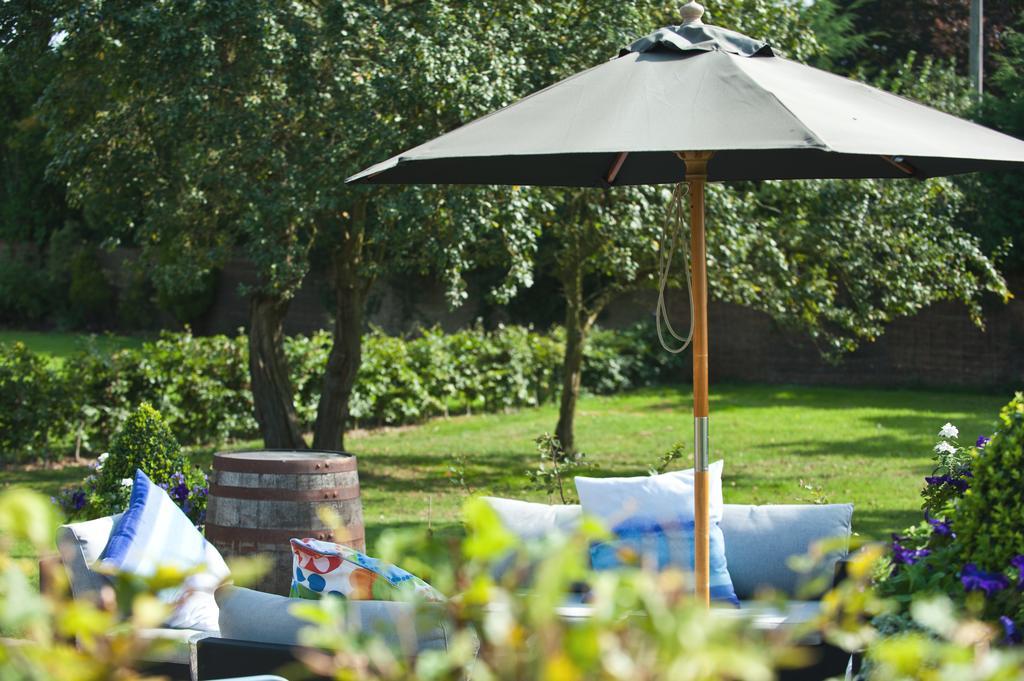The Bell, Alderminster 4* Stratford-upon-Avon
