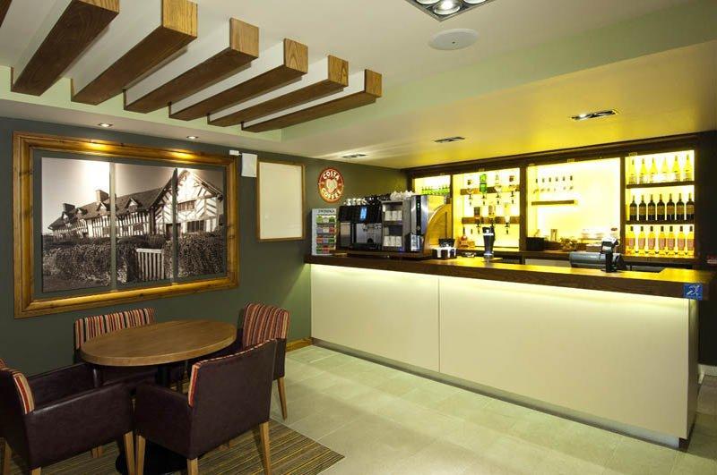 Premier Stratford- Upon- Avon