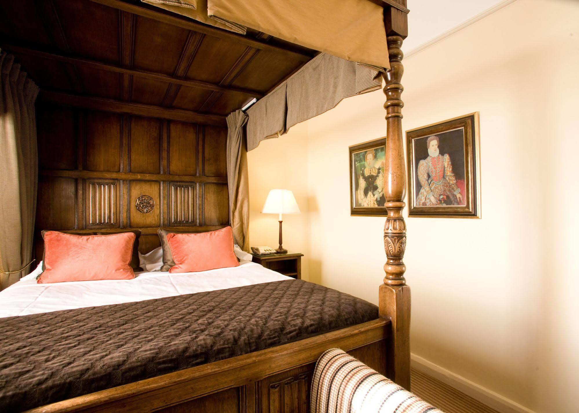 Mercure Upon Avon Shakespeare