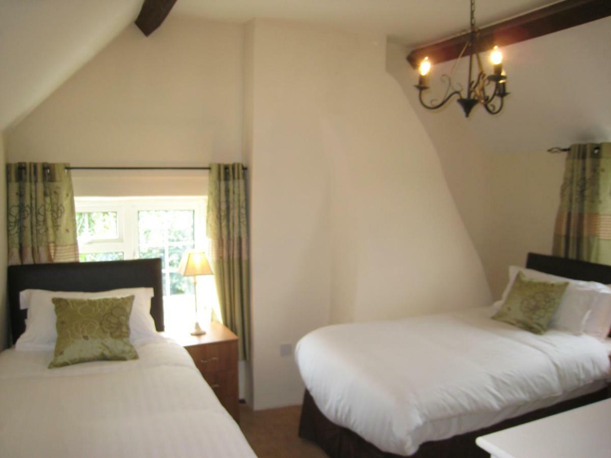 Macbeth - Sleeps Up To 5 - New Hot Tub Stratford-upon-Avon