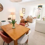 Touchstone Cottage