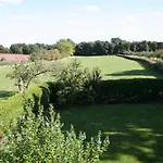 Ingon Bank Farm Bed And Breakfast