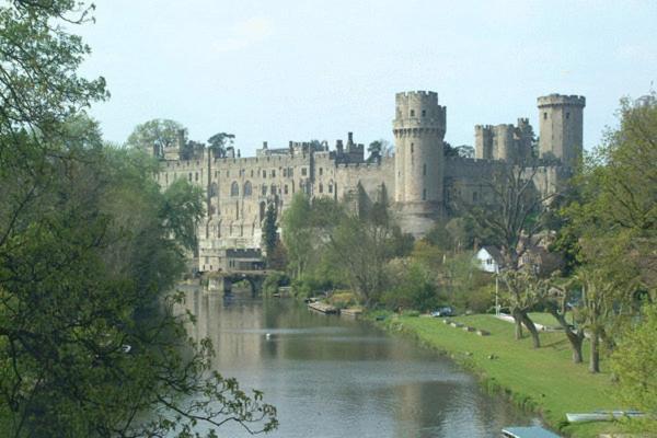 Avonpark House Bed & Breakfast 4*