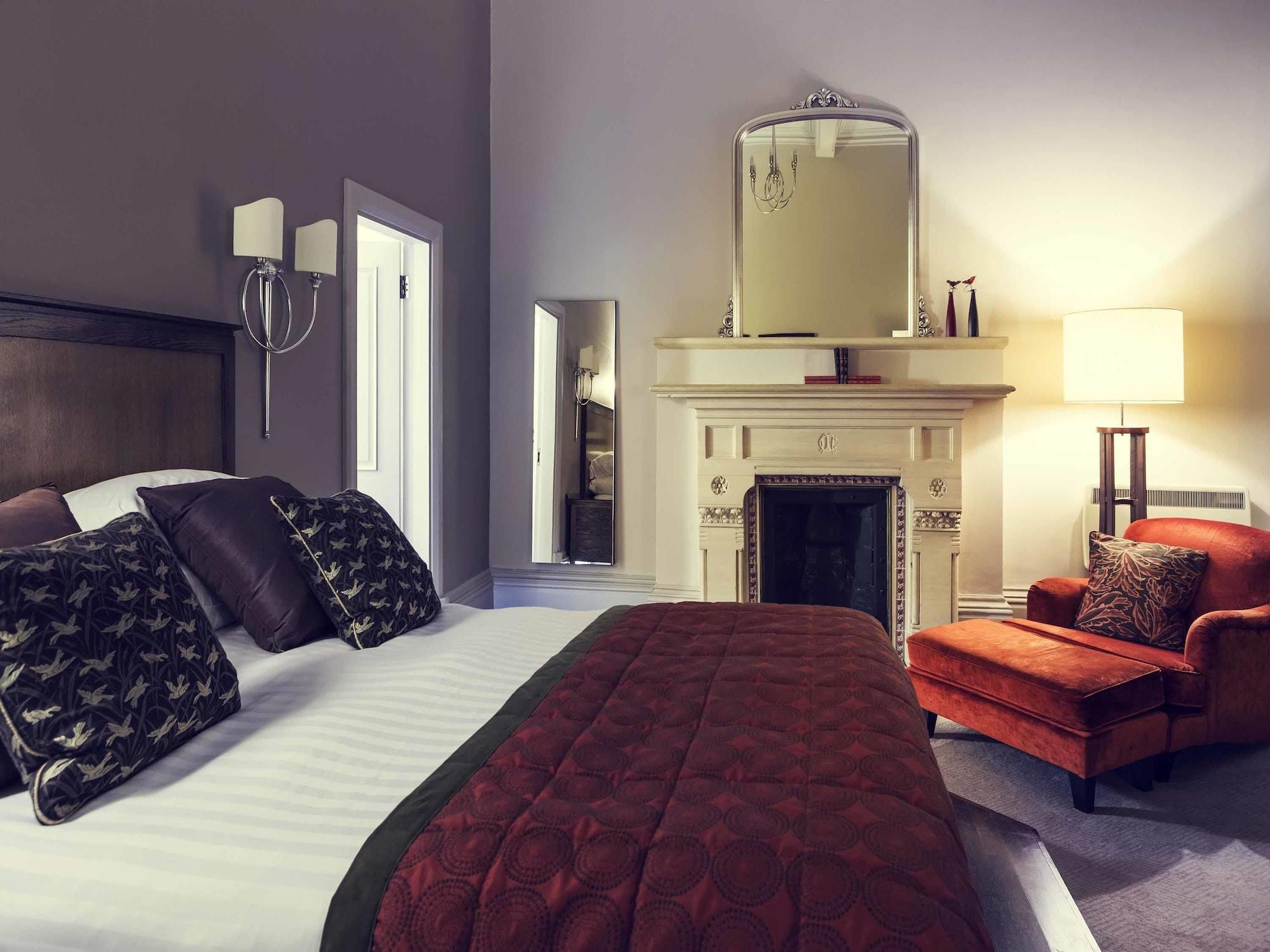 Mercure Warwickshire Walton Hall &