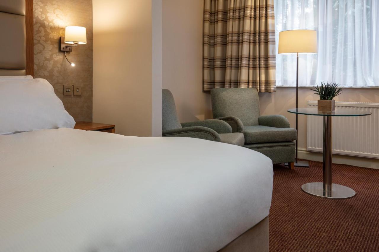 Stratford Manor Hotel 4*