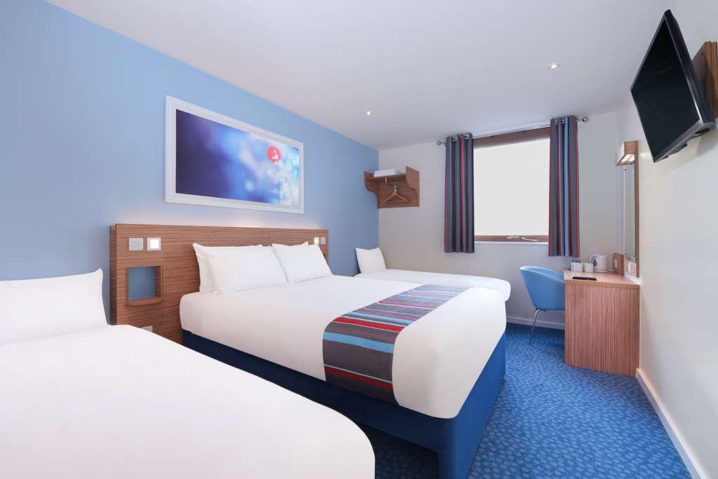 Hotel Travelodge Upon Avon 3*