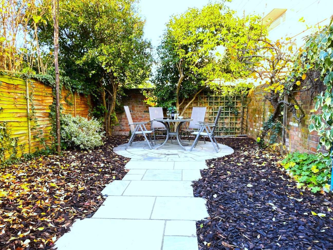 Holiday home Bard's Nest Scholars Cottage, Stratford, 5 Mins Walk To Rsc