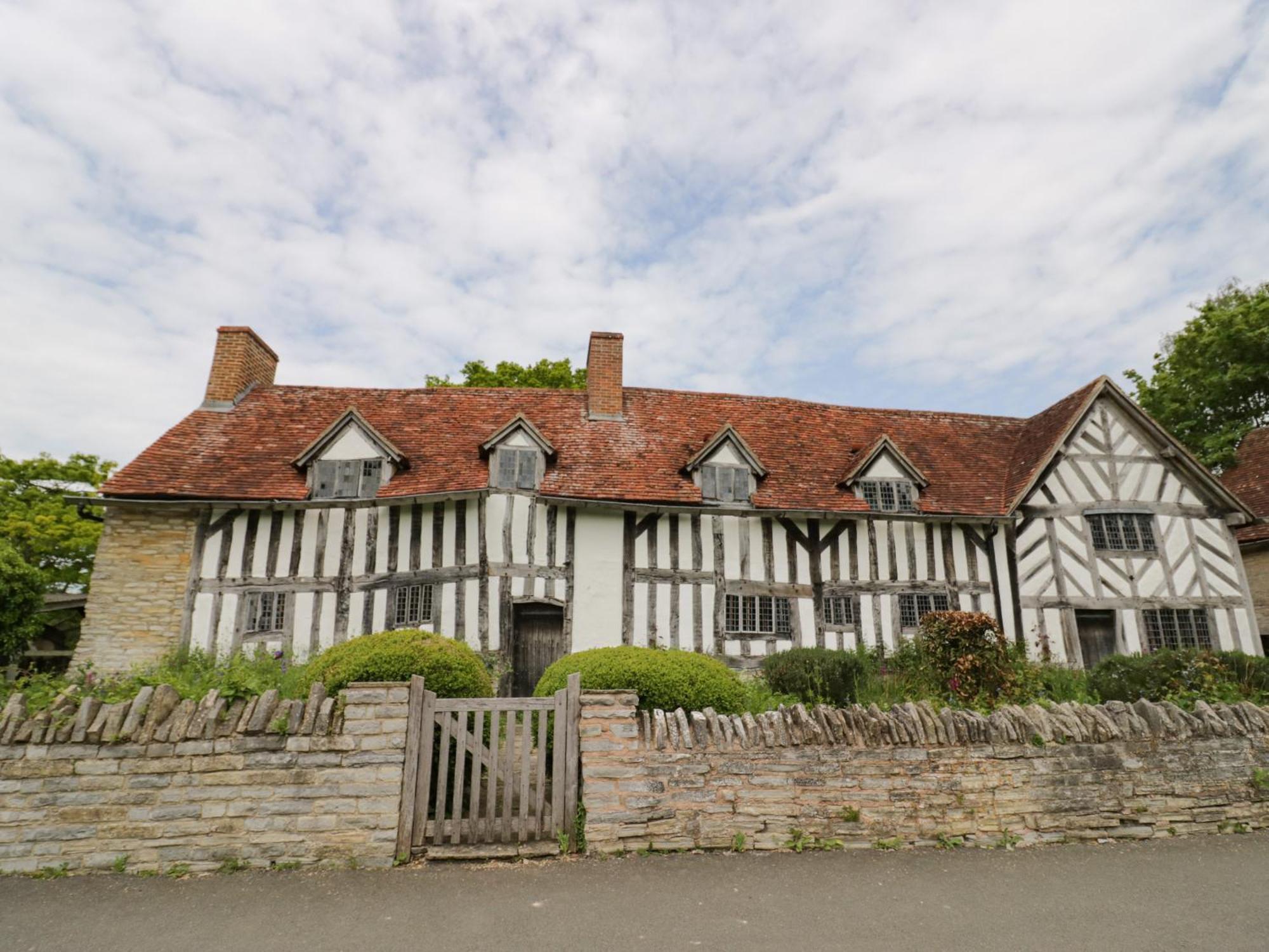 The Garden House * Stratford-upon-Avon