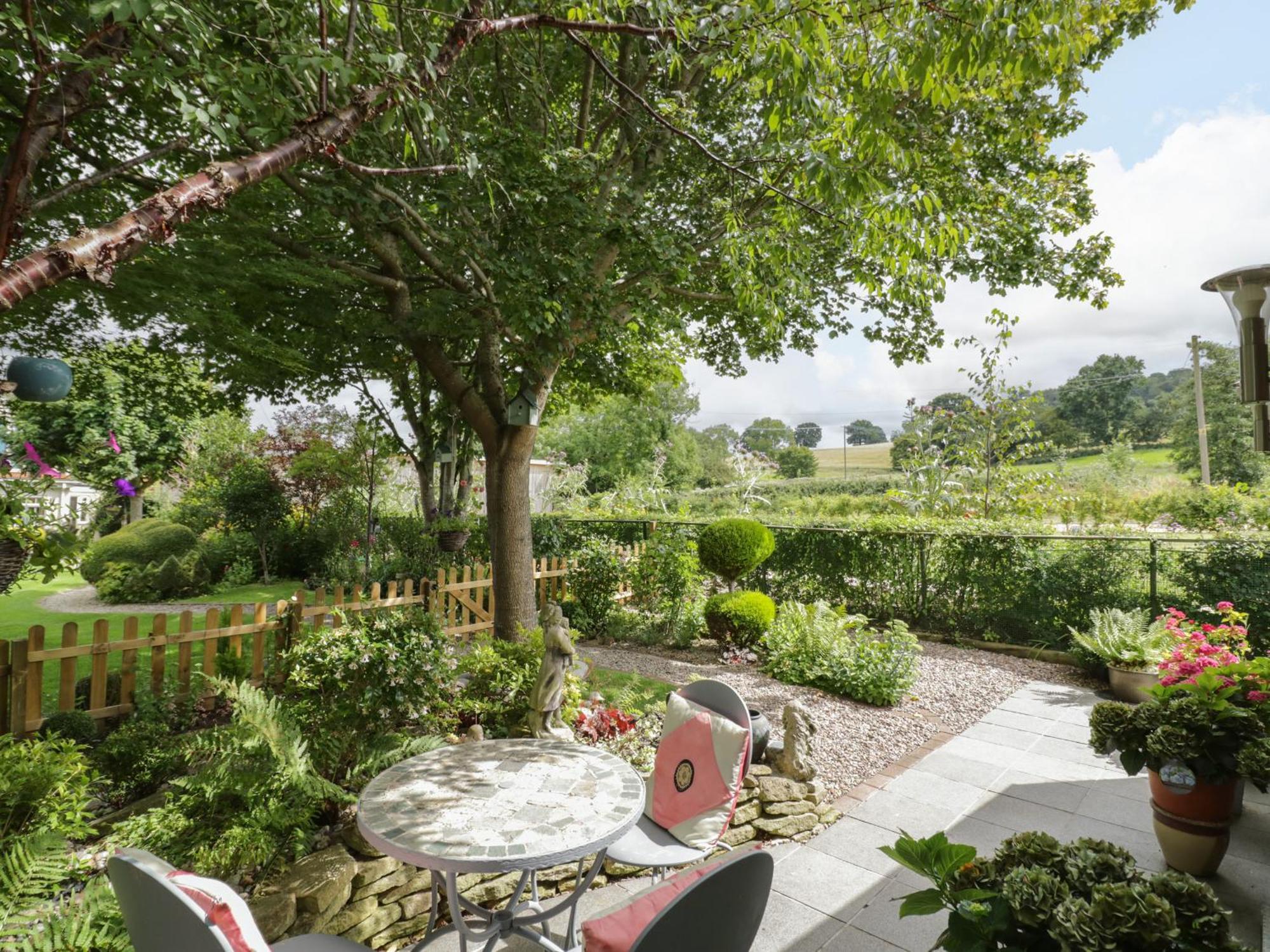 The Garden House * Stratford-upon-Avon