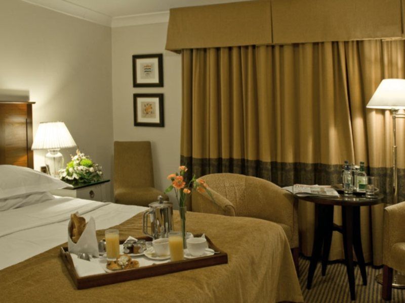Macdonald Alveston Manor &