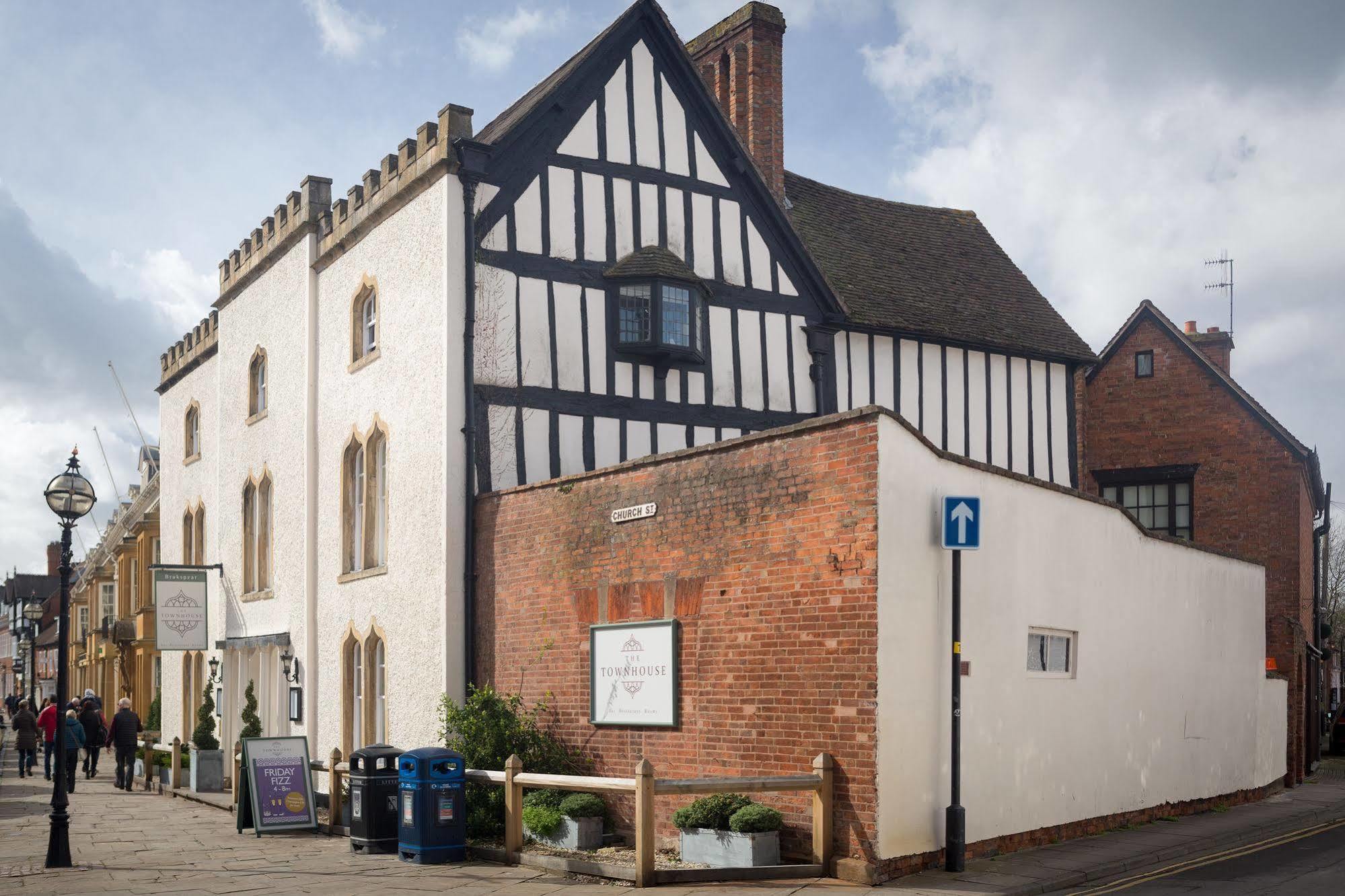 Hotel The Townhouse 4*