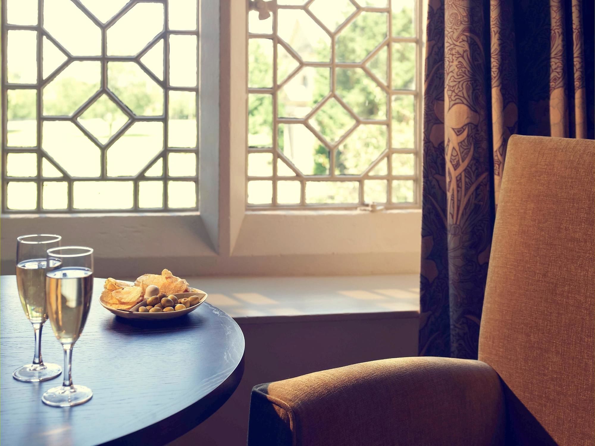Mercure Warwickshire Walton Hall & Hotel 4*